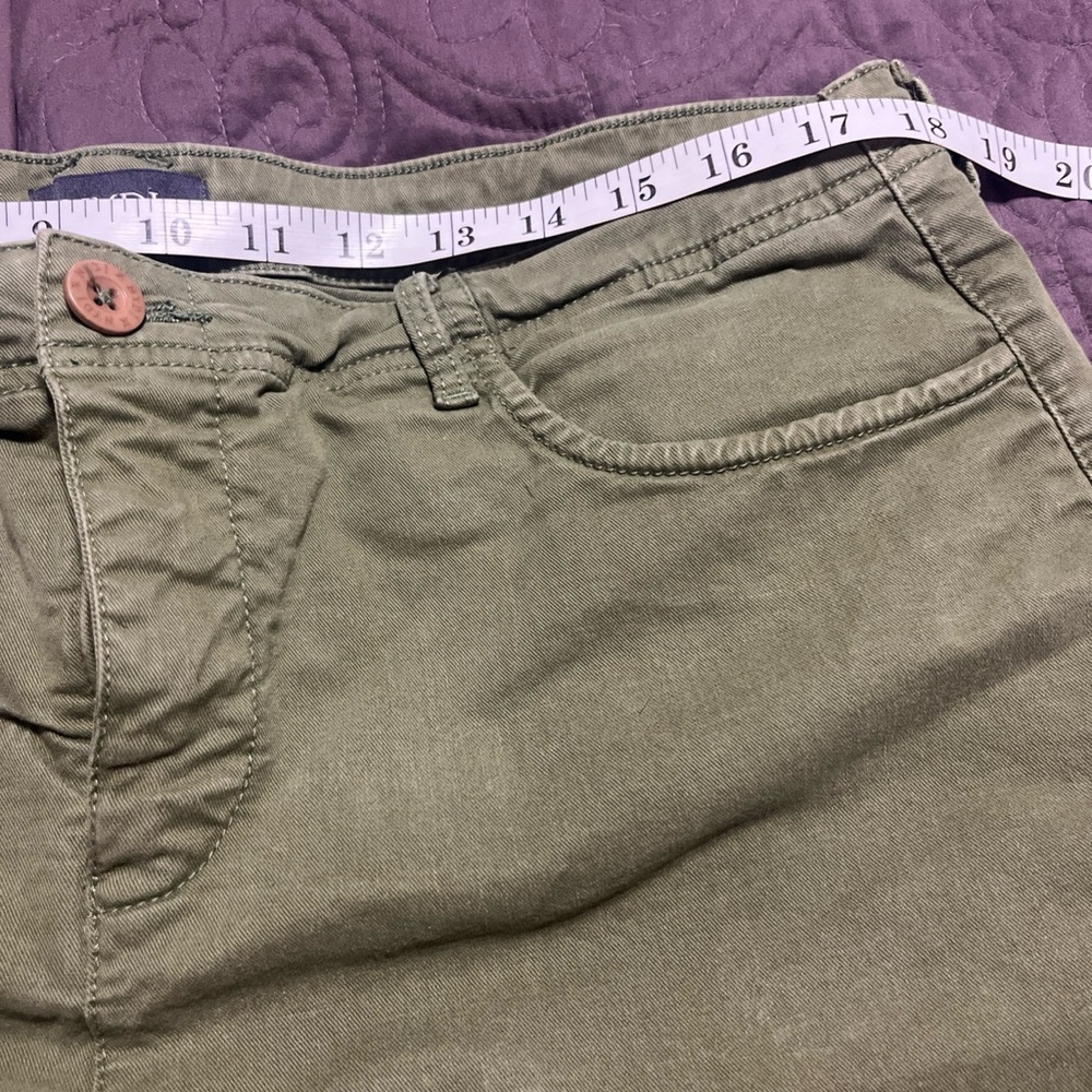 NYDJ size 14 Green Shorts